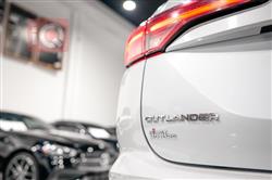 ميتسوبيشي اوتلاندر